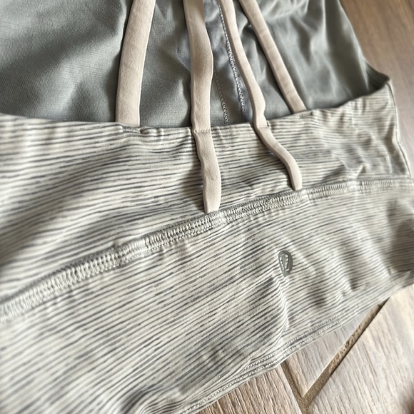 Lululemon Energy Bra Long Line - Picture 4 of 6